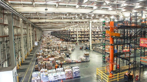 distribution center 1136510 960 720 5886477464bae