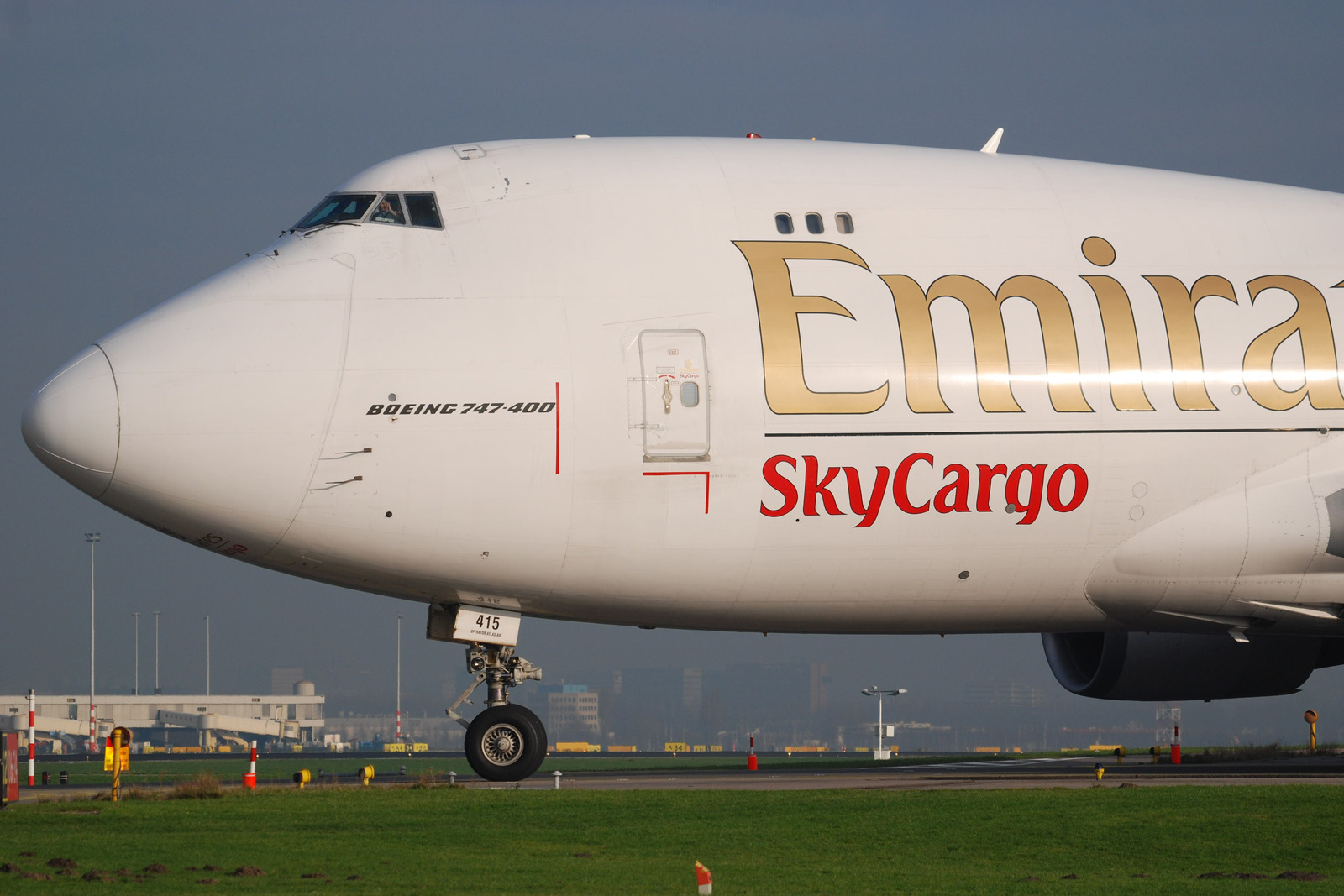 N415MC Emirates Skycargo 2111235464 5919c10ad4104