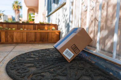 Getty Images 897218392 Package Delivery