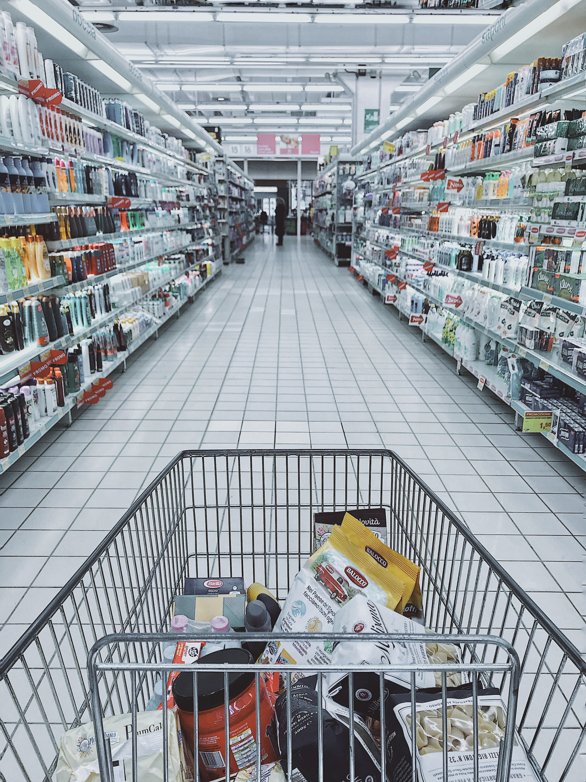 Aisle Cart Commerce 1005638