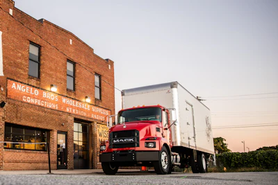 Mack Trucks Md Series Medium Duty Trucks