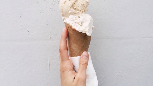 Person Holding Ice Cream 1030941