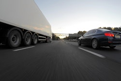 Asphalt Car Clear Sky Expressway 192364 (1)