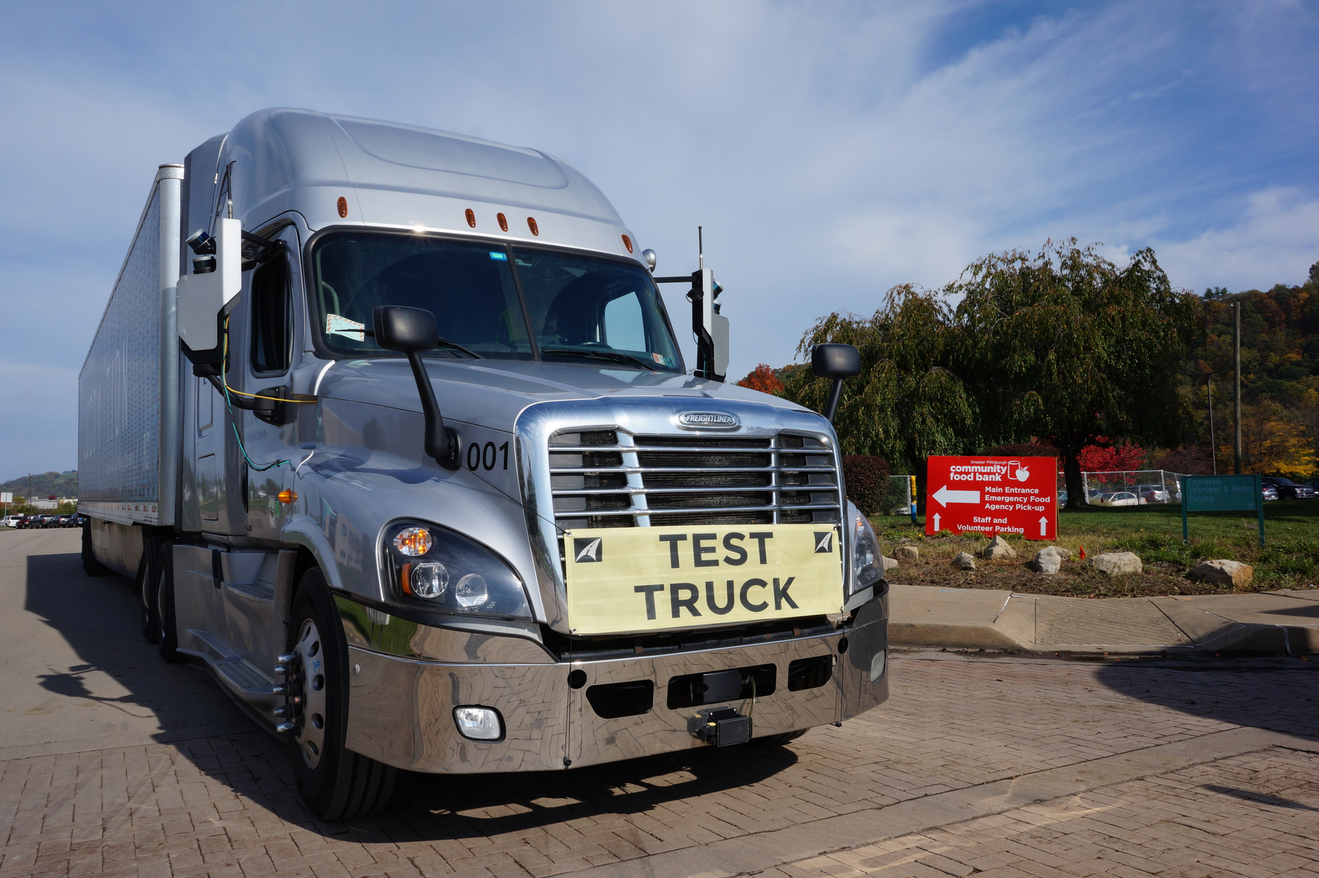 Locomation On-Road Pilot Showcases Autonomous Trucking Technology ...