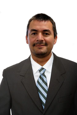 Teletrac Navman Oswaldo &ldquo;ozzie&rdquo; Flores Headshot