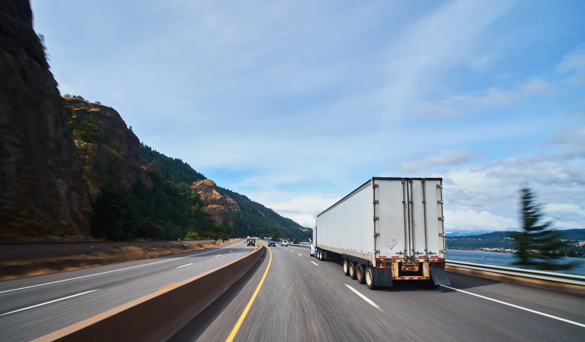 Solving Supply Chain Challenges Using AI and Telematics - Vimarsana News