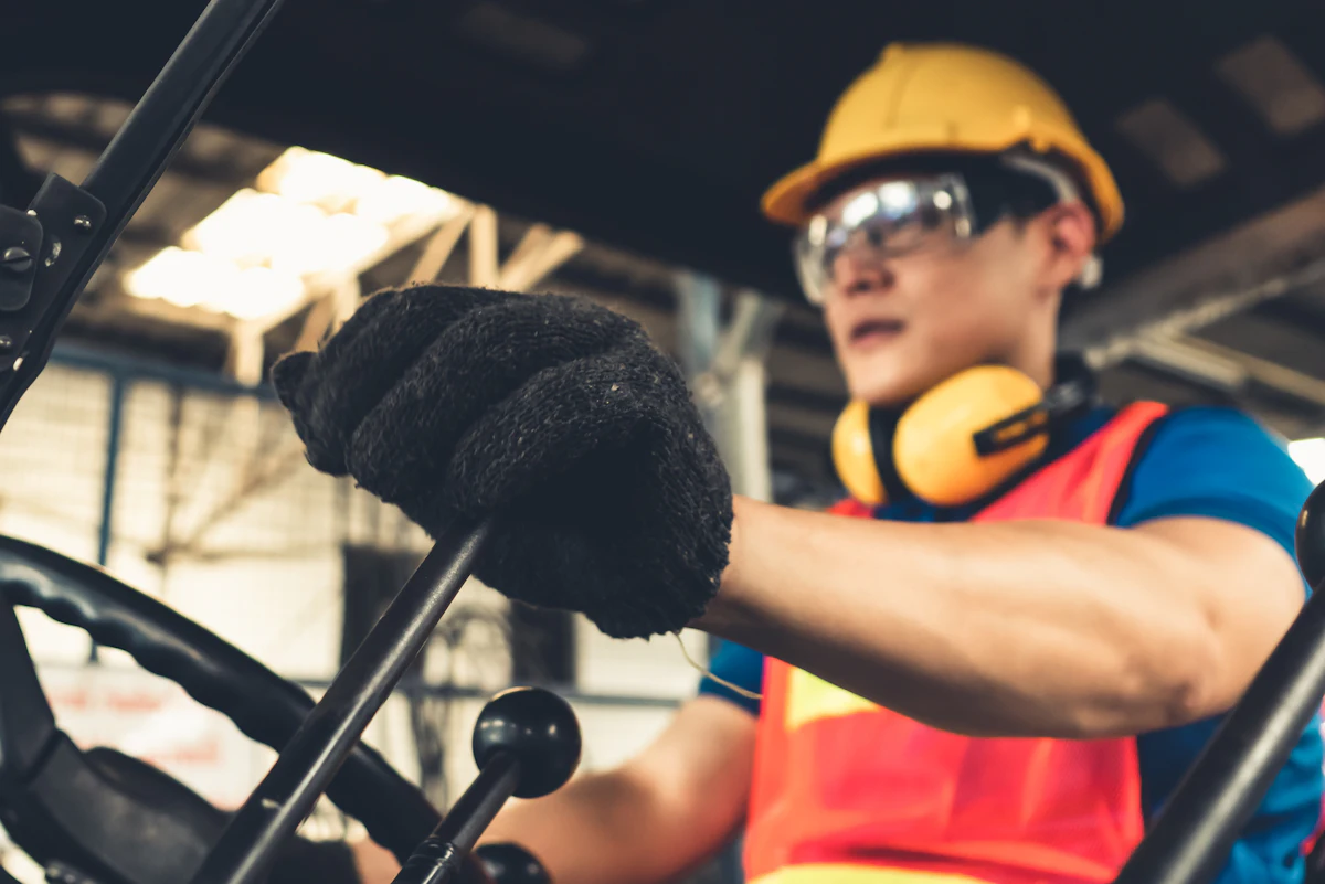 Toyota Material Handling Launches Operator Awareness Tech - Vimarsana News
