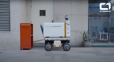 Ottonomy Io Ottobot Yeti