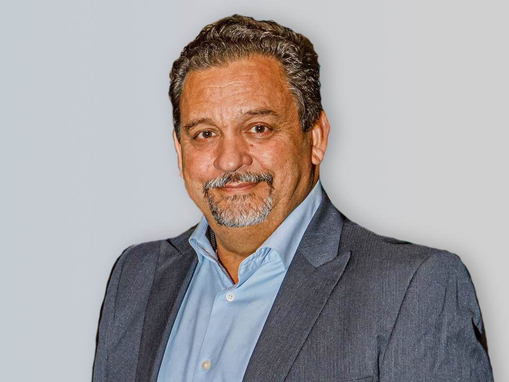 Iron Link Robert Ferreras