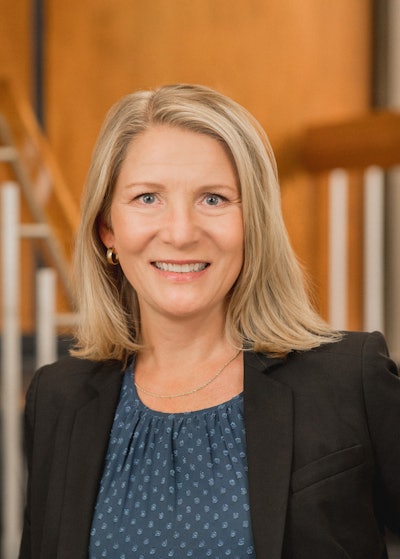 Sara Graf, VP of Sustainability, Culture & Communication, Estes Express Lines