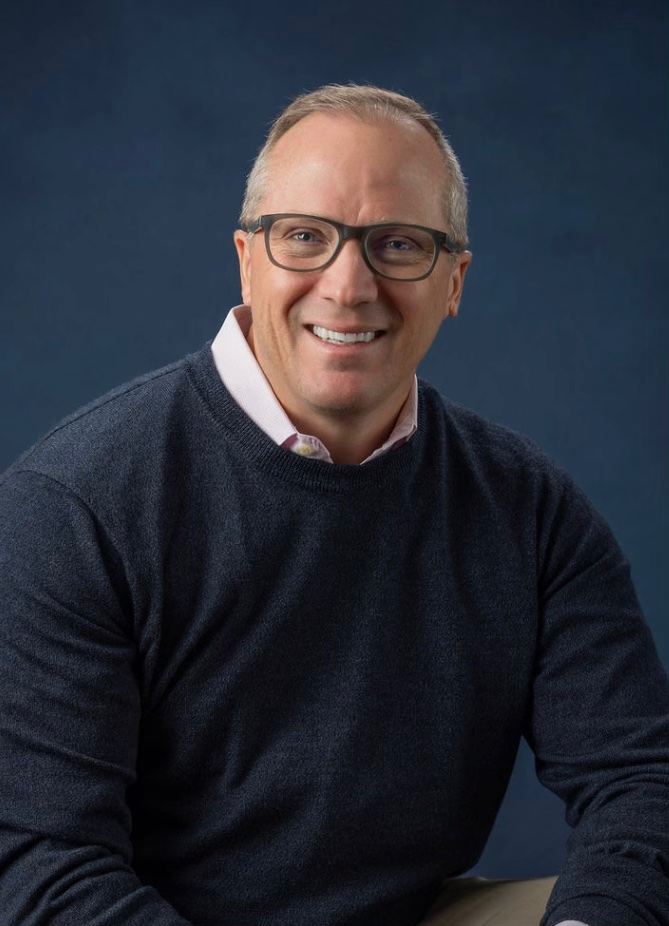 Autho Rheadshot Michael Schank Headshot