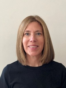 Clare Adelgren Headshot