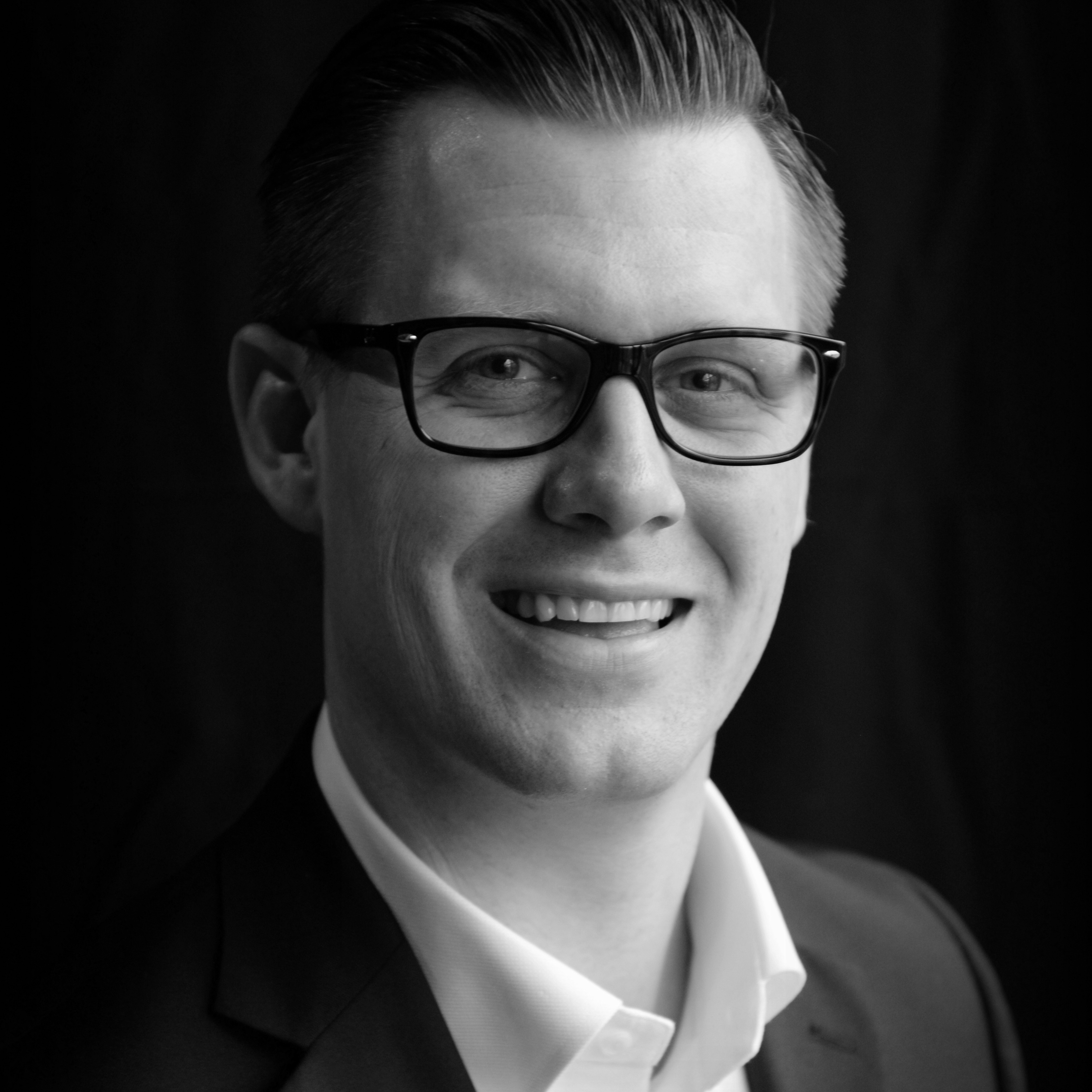 Graca Headshot Headshot