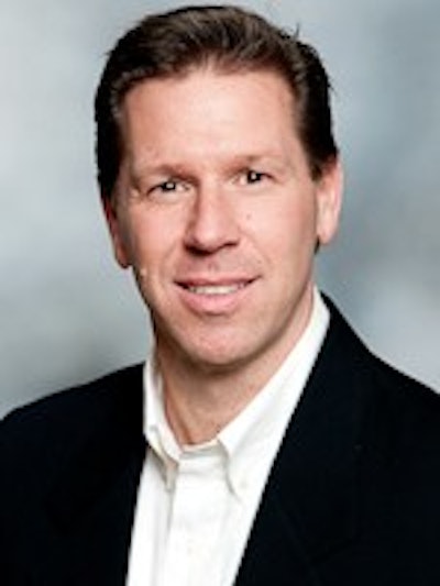Derek Bateson Headshot