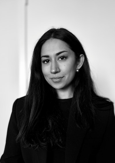 Ruchi Dholakia, Apple