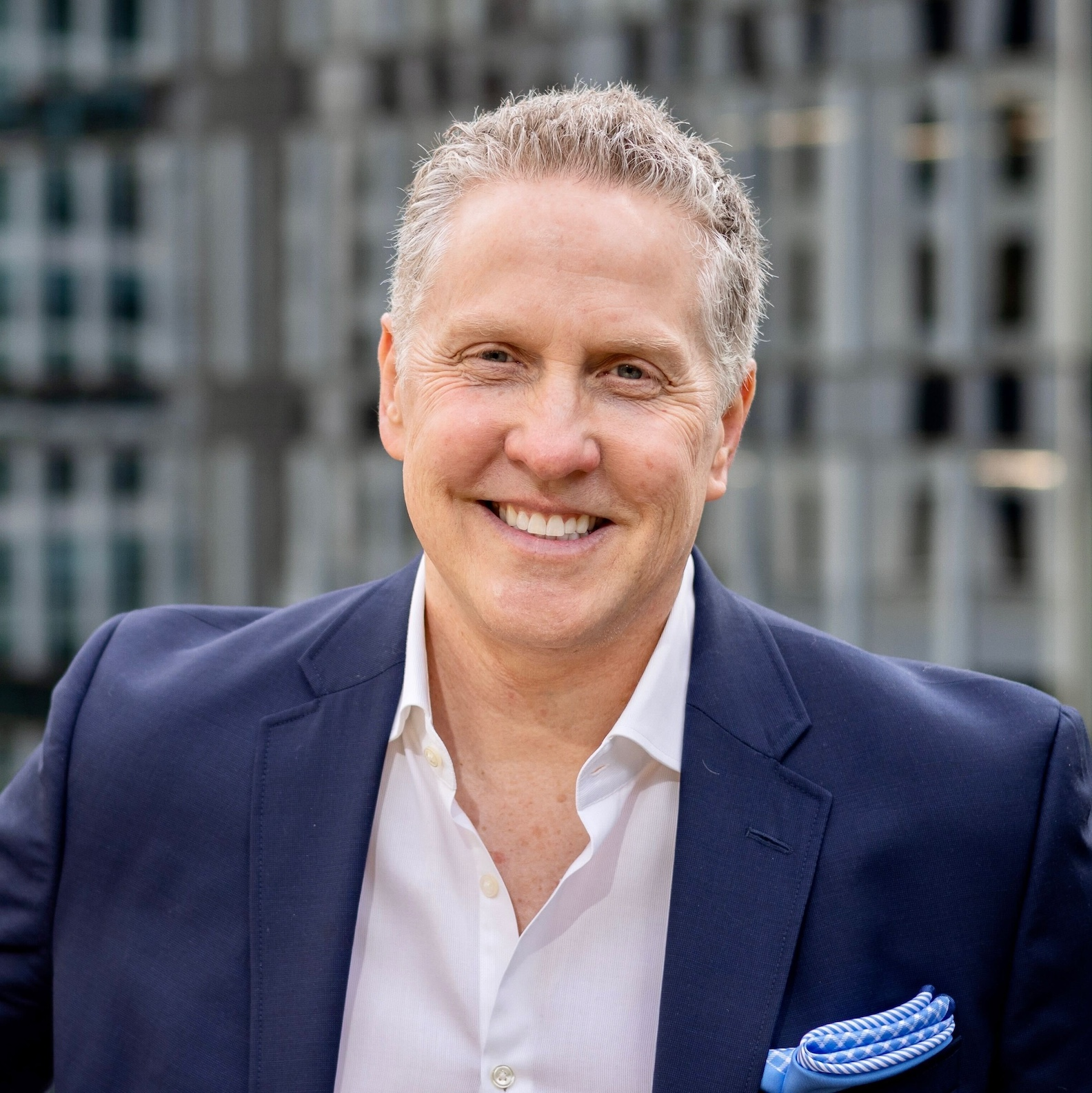 Interos ai Ted Krantz