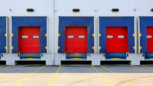 Truck and Dock 558db39ae43bf