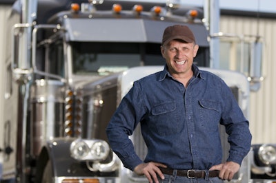 iStock Trucker 561bbe0889953