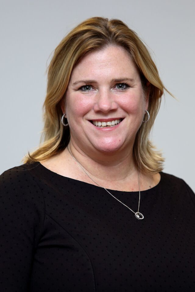 Jill Ivancich Headshot