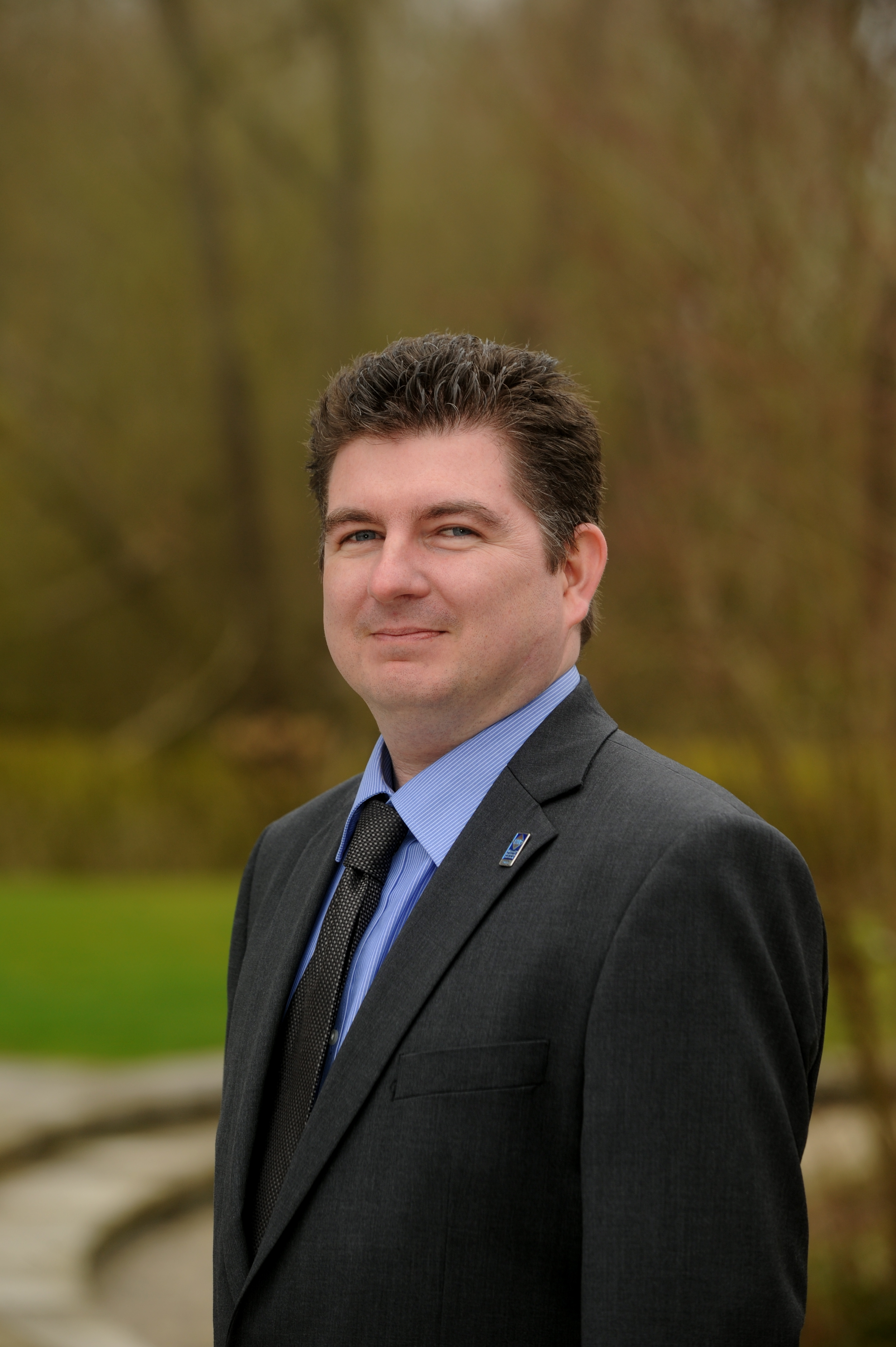 Richard Jones Headshot