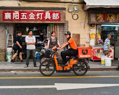 China deliverybike 55c8c557a307d 570425faed4d8