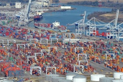 Containers at Port of Savannah 57603ded79357