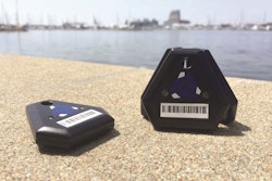 Barcoding bluetooth low energy ble beacons 579a2edf47db3