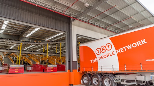TNT Erskine Park Depot DSC08035 5787b4860cf30