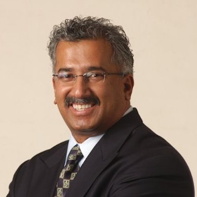 Hari Pillai 57a0e0835b705