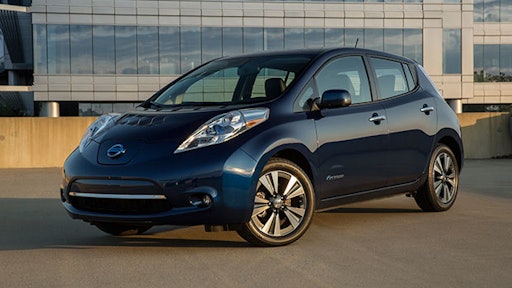 2016 nissan leaf 02 620 587cd70073e1a