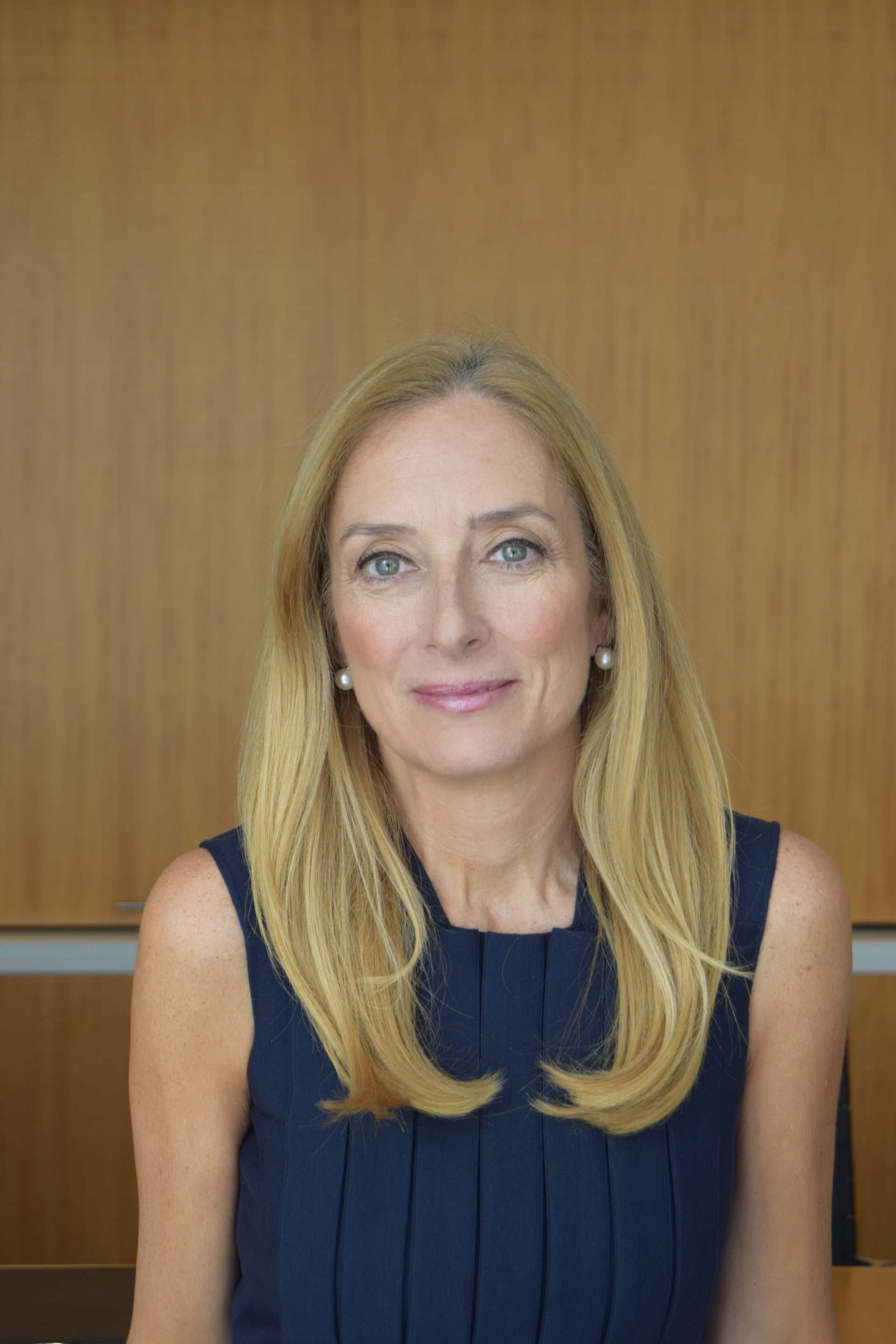 Anna Schegel Headshot