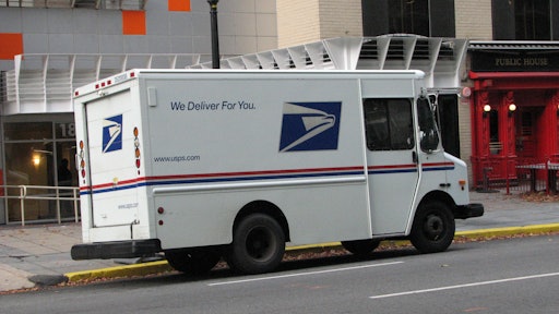 USPS Delivery Truck in Washington DC 592da5df7113a