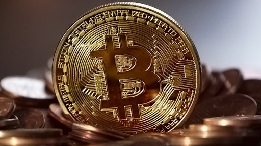 Bitcoin Currency Decentralized Coin Money Virtual 2008262 595cf5912f26d