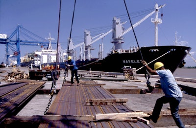 Steel on Wharf Port of New Orleans 5967be9b23077