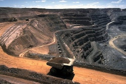 Strip coal mining 59a4303007442