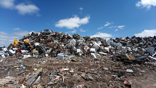 scrapyard 2441432 960 720 59db8b2ed2e4c