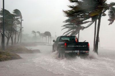 Hurricane truck 5a035cb517b06