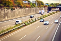 2017 05 31 23 18 17 900x600