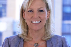 Kristi Perdue Hinkle Headshot