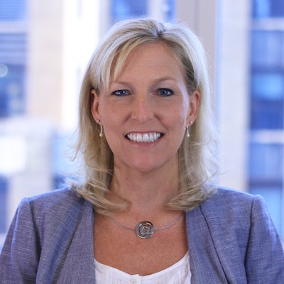 Kristi Perdue Hinkle Headshot