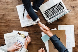 Businessman Collaborate Collaboration 872957