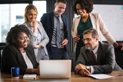 Analyzing Brainstorming Business People 1124062