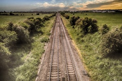 Country Daylight Field 533630