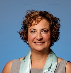 Lauren Pittelli Headshot