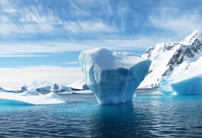 Iceberg During Daytime 53389