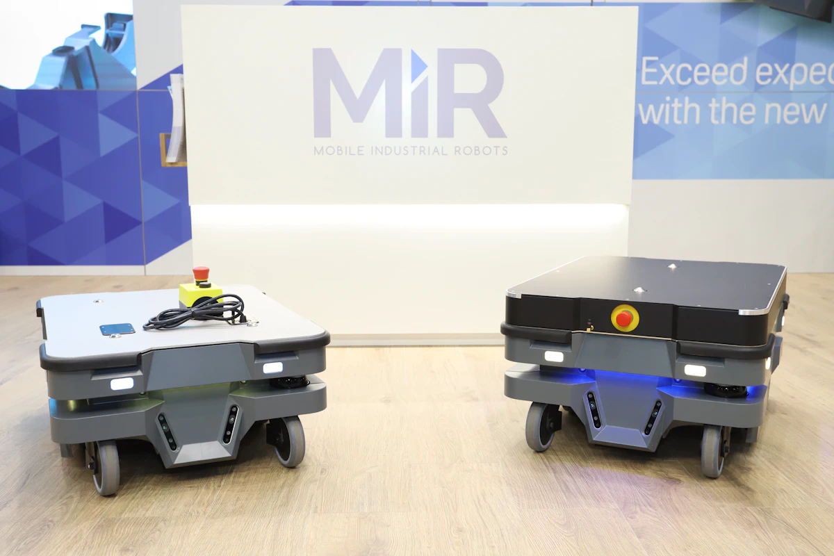 Mir Robot With Rack Mobile Industrial Robots (MiR) Launches MiR250 to Take on Demanding ...
