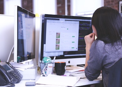 Working Woman Person Technology 7375