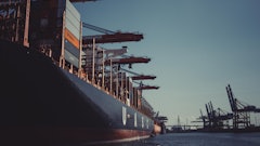 Shallow Focus Photography Of Black Ship 1095814