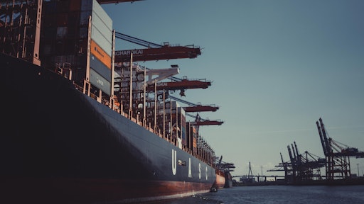 Shallow Focus Photography Of Black Ship 1095814