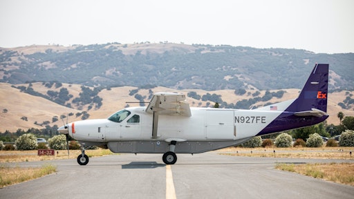 208 On Runway2